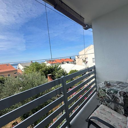 Apartmani Ira Crikvenica Buitenkant foto